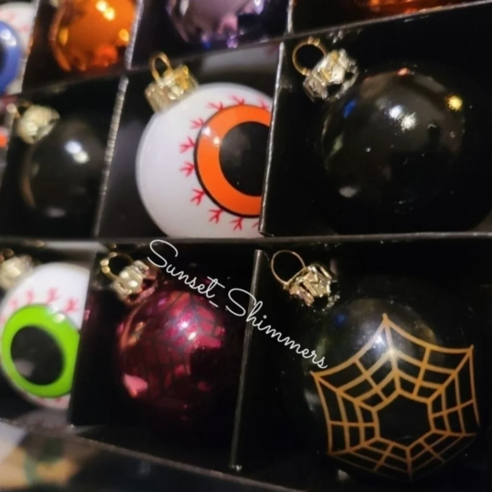 36pc Halloween eyeball spider web bat 1.5
